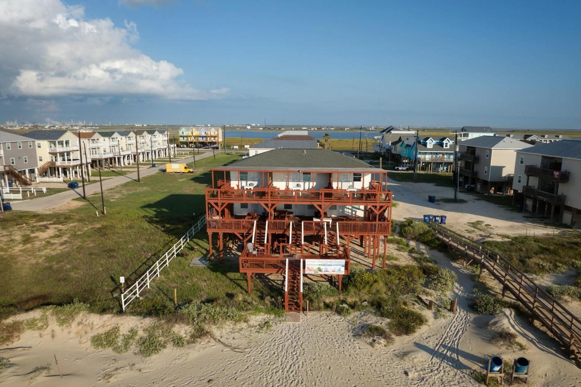 Vila Unobstructed Oceanfront Sea Turtle Unit 2 Beach Pad! Surfside Beach Exteriér fotografie