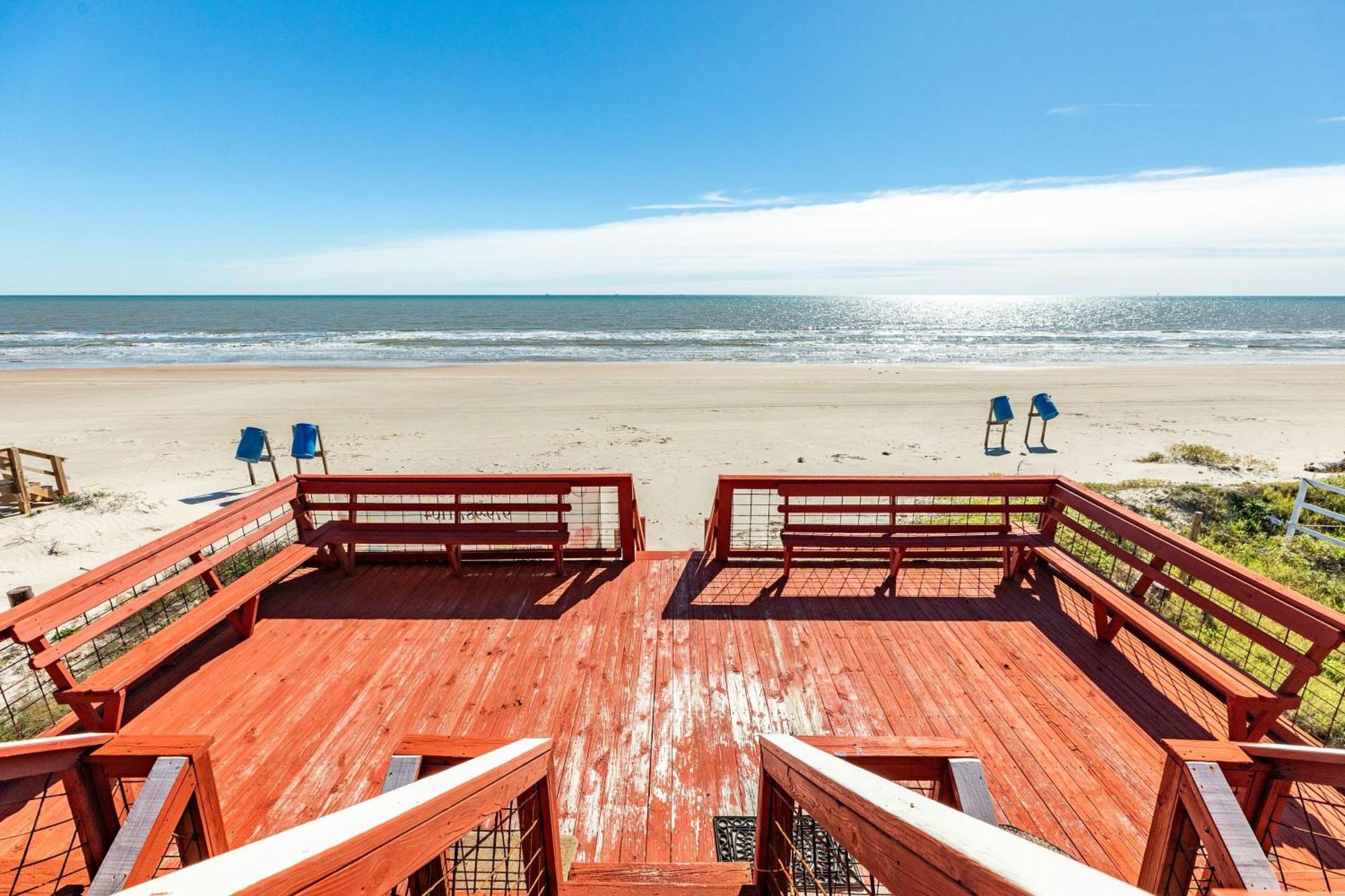 Vila Unobstructed Oceanfront Sea Turtle Unit 2 Beach Pad! Surfside Beach Exteriér fotografie