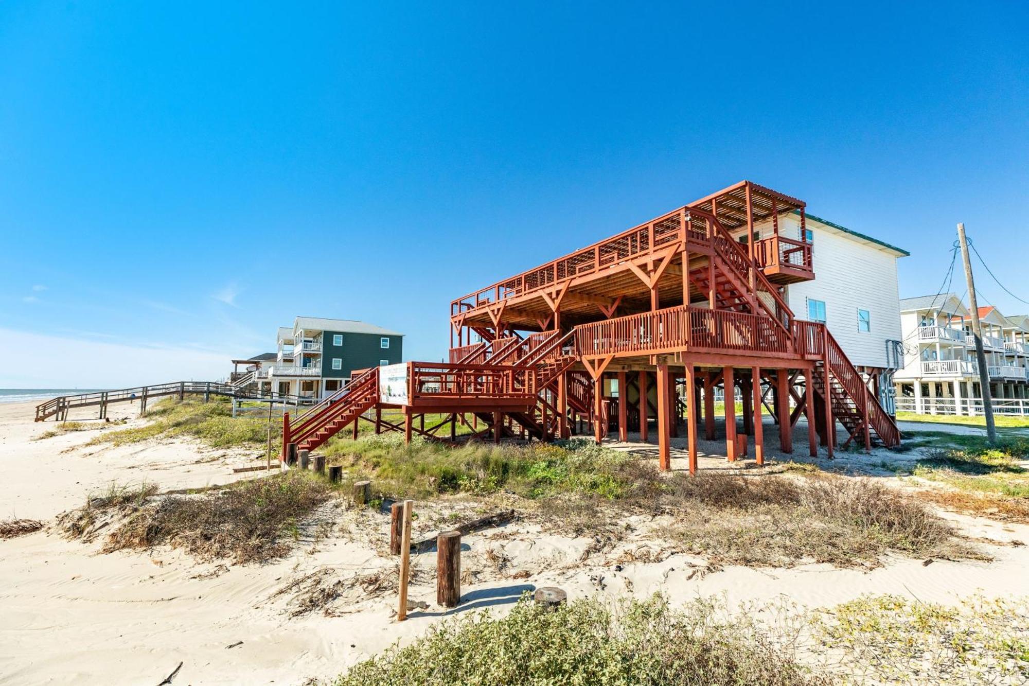 Vila Unobstructed Oceanfront Sea Turtle Unit 2 Beach Pad! Surfside Beach Exteriér fotografie