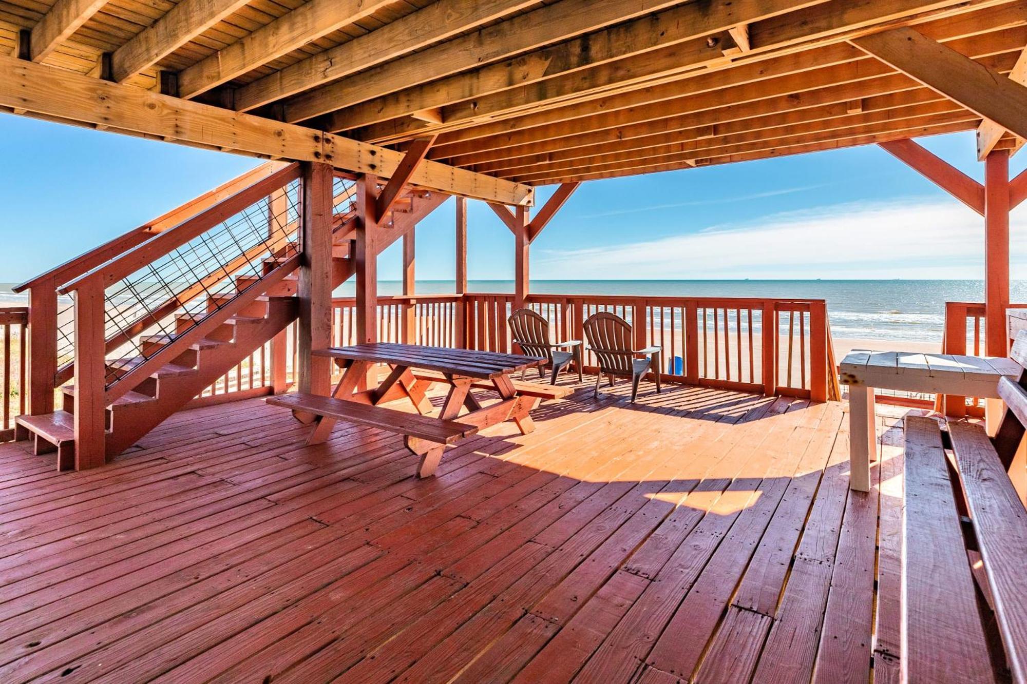 Vila Unobstructed Oceanfront Sea Turtle Unit 2 Beach Pad! Surfside Beach Exteriér fotografie